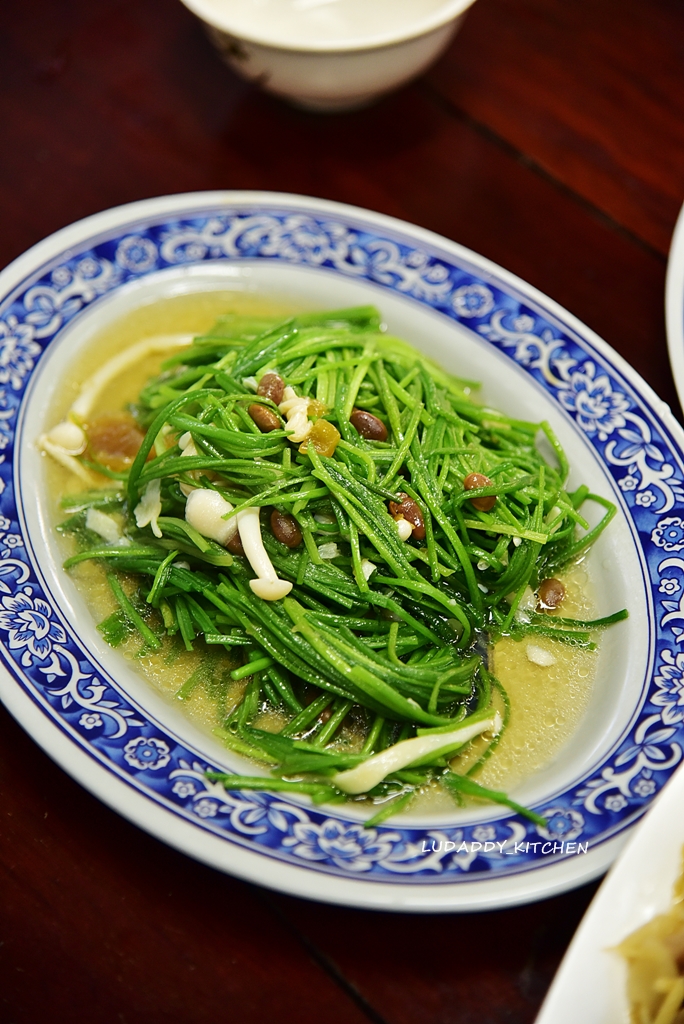 【陽明山美食】海芋繡球花季，竹子湖苗榜餐廳賞花吃美食