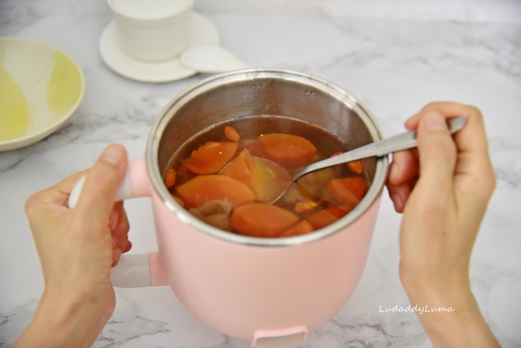 【食譜】桂圓冰糖燉木瓜│養胃助眠的養生甜品