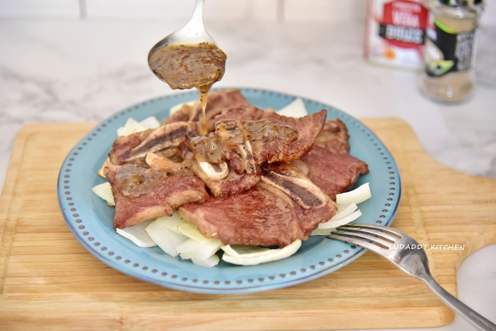 【氣炸鍋食譜】氣炸帶骨牛小排簡易料理味香肉嫩