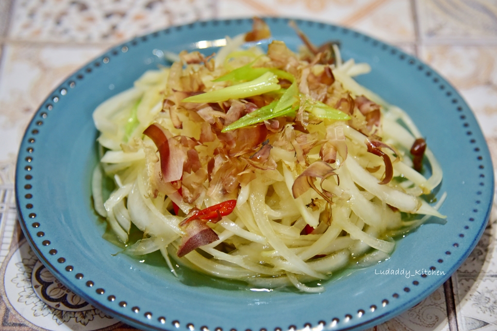 【食譜】夏日冰涼爽口的小菜和風涼拌洋蔥