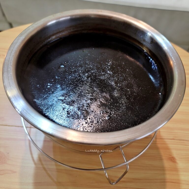 【食譜】簡易消暑的自製嫩仙草凍，做法和用什麼粉最好? @露老爸&露瑪