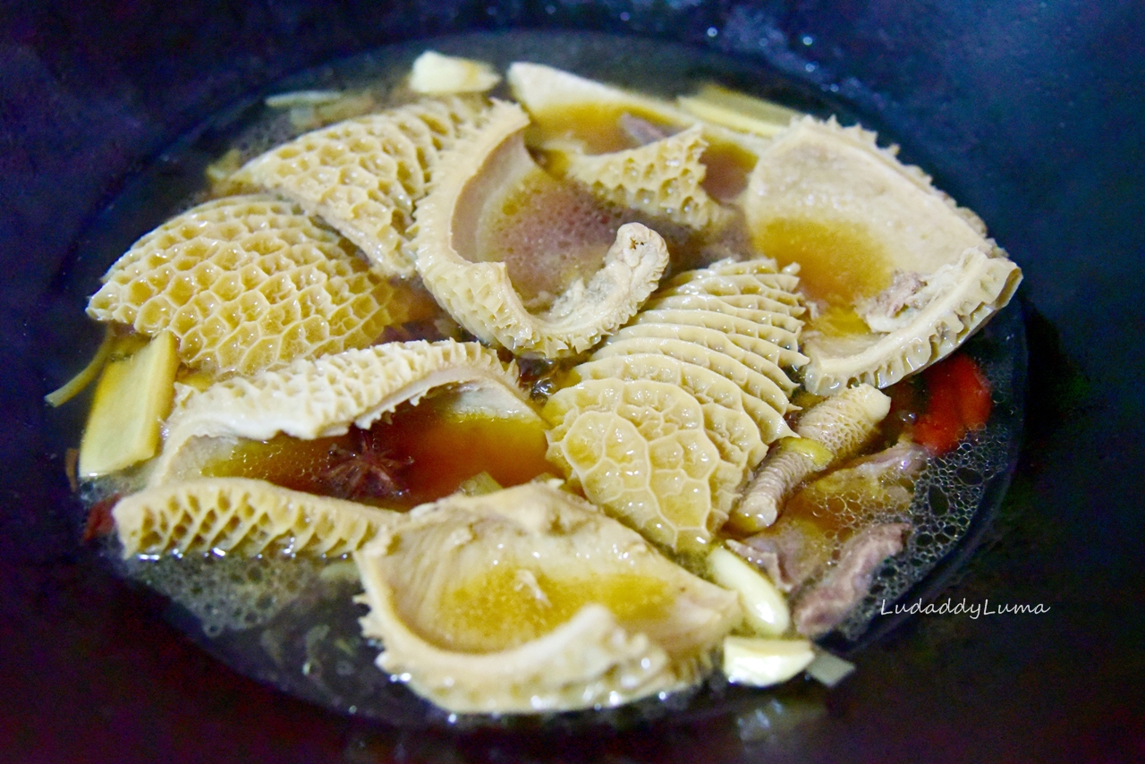 涼拌菜食譜│涼拌杏鮑菇牛肚，酸爽開味口感好，逢年過節的宴客料理