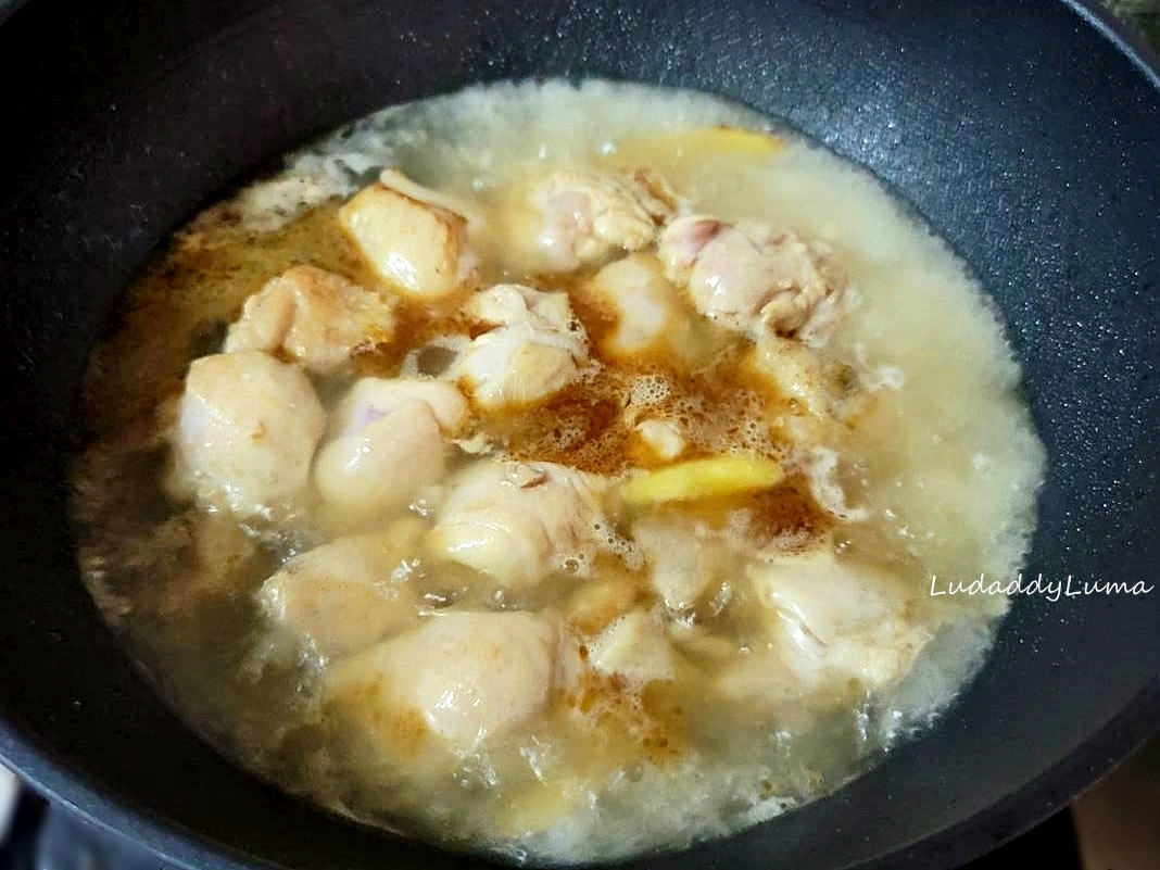 【食譜】麻油雞、麻油雞麵線，冬季暖身的美味食補料理