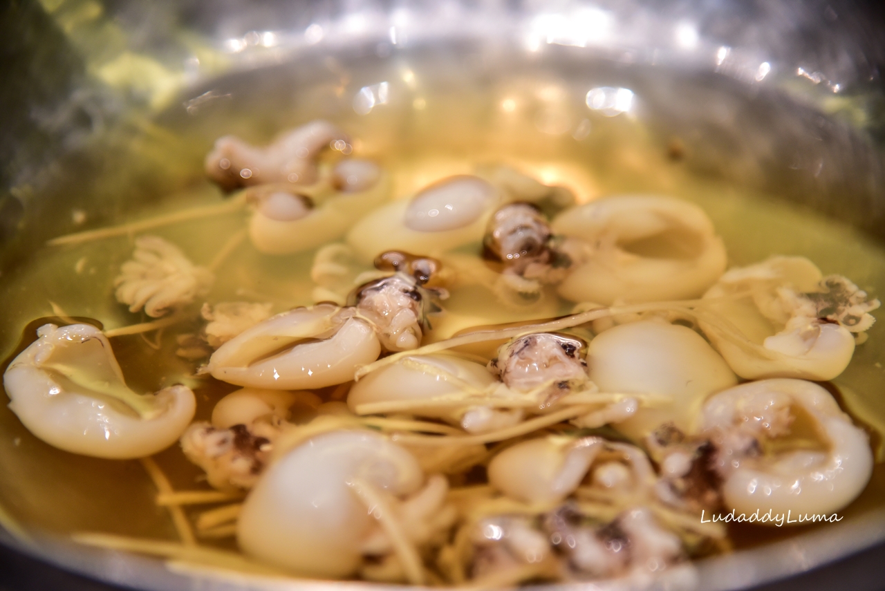 饗食天堂大直店｜下午茶食材多元豐富，牛排、烤鴨、生魚片、德國豬腳、多國料理一應具全