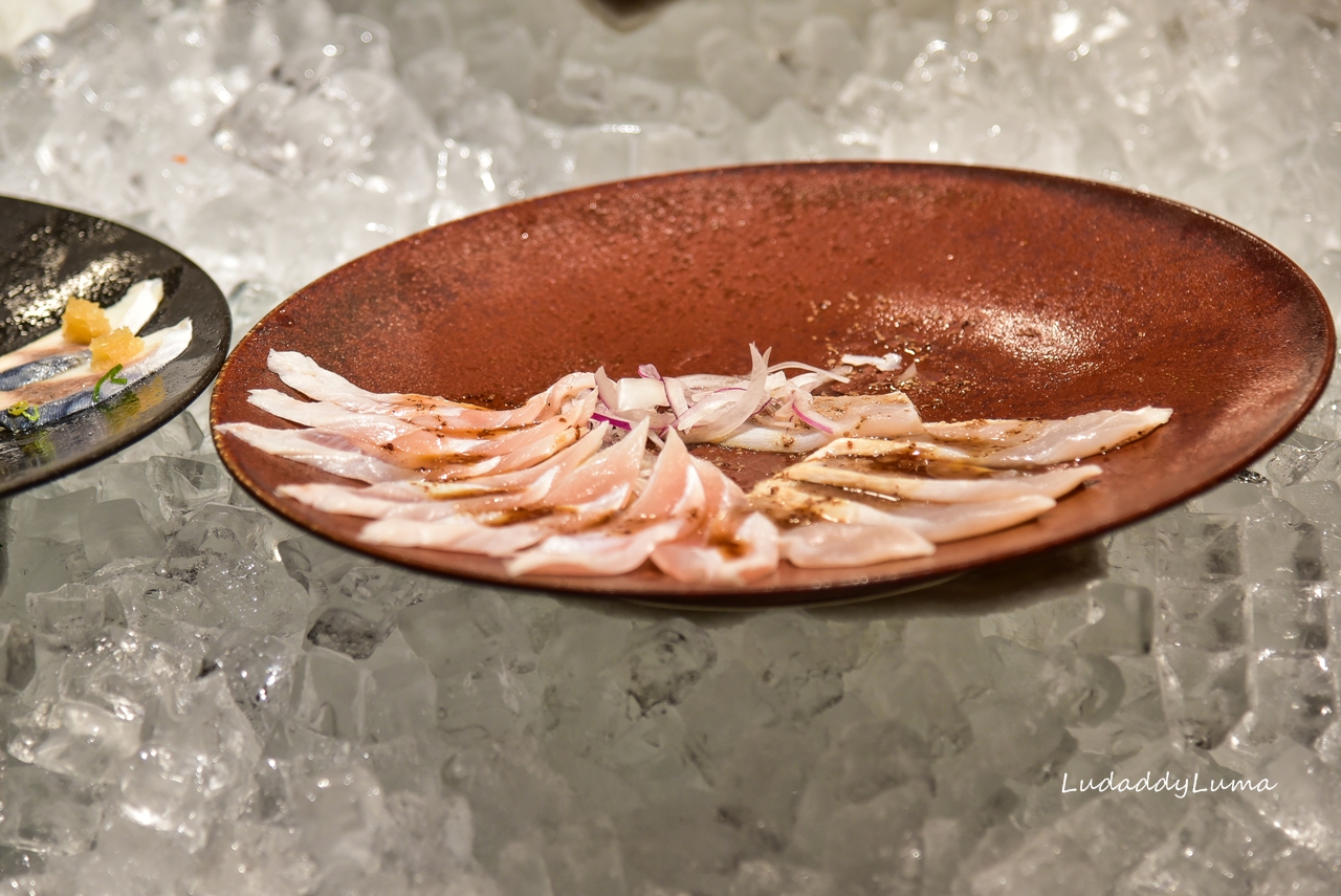 饗食天堂大直店｜下午茶食材多元豐富，牛排、烤鴨、生魚片、德國豬腳、多國料理一應具全