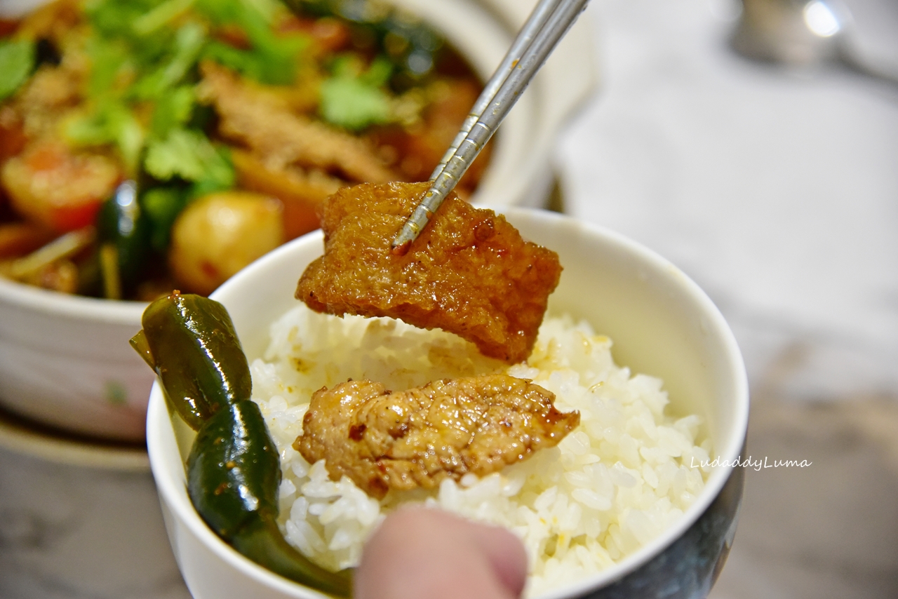 【食譜】麻辣香鍋│辣香四溢、川味麻辣乾鍋料理在家輕鬆上桌