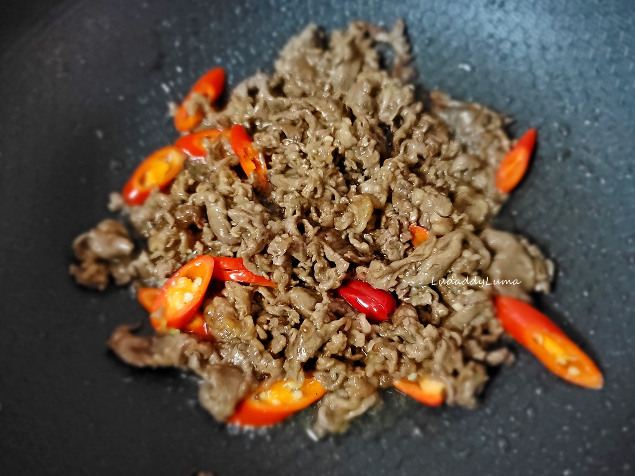 【食譜】芥藍牛肉│芥藍甘甜爽脆、牛肉滑嫩，色香味俱全