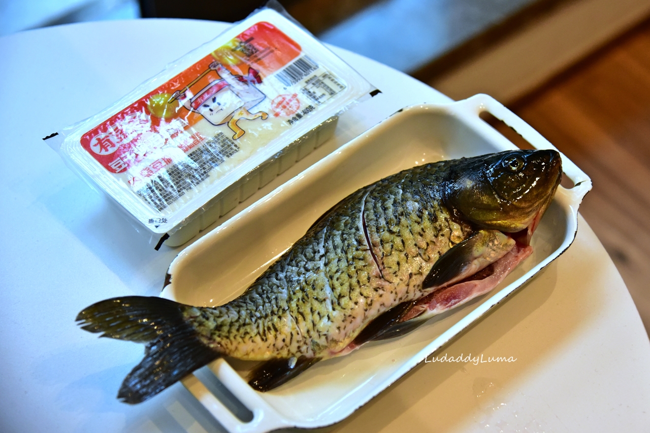 鯽魚豆腐湯，簡單快速燉出好喝的奶白色鯽魚湯