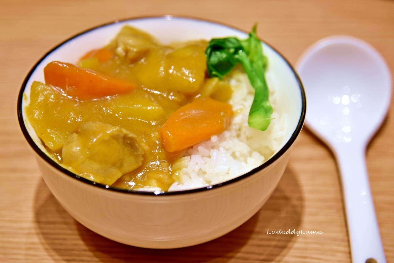 食譜│讓人食慾大開的香濃日式咖哩雞、咖哩飯 @露老爸&amp;露瑪