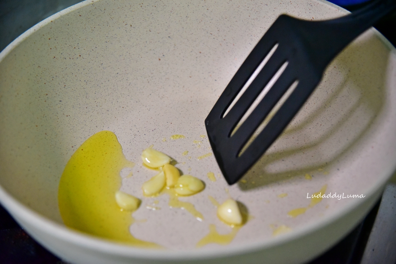 韓式辣炒甜不辣食譜，十分鐘上菜，韓味十足辣中帶甜超下飯