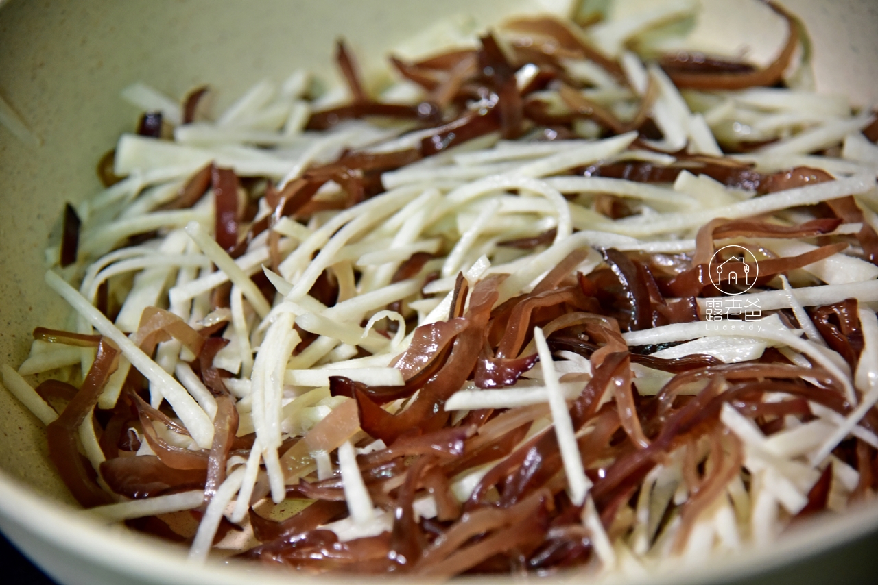 【食譜】魚香肉絲│超下飯、香辣開胃的川味家常菜