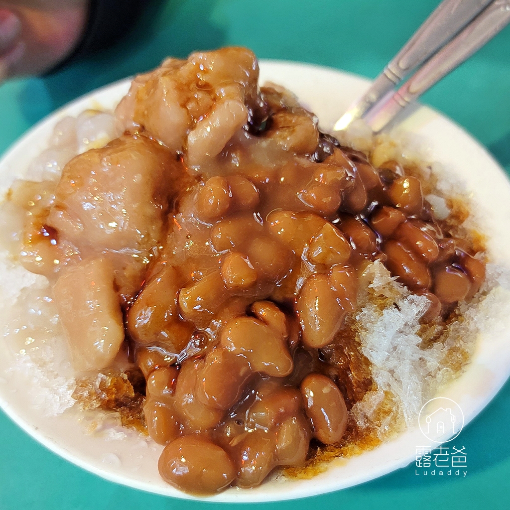 【東門站美食】永康牛肉麵│台北米其林必比登推介永康街老牌美食，還有甜點芋頭大王芋頭冰