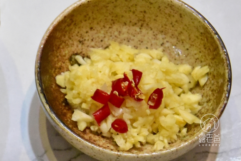 【食譜】蒜香辣味培根義大利麵｜簡單輕鬆做出美味，蒜香辣氣讓你的味蕾大呼過癮！