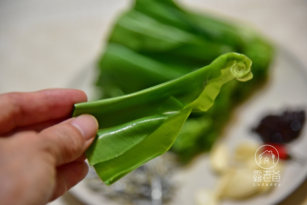 【食譜】小魚乾豆豉炒山蘇│魚酥菜香，簡單易做，健康美味!