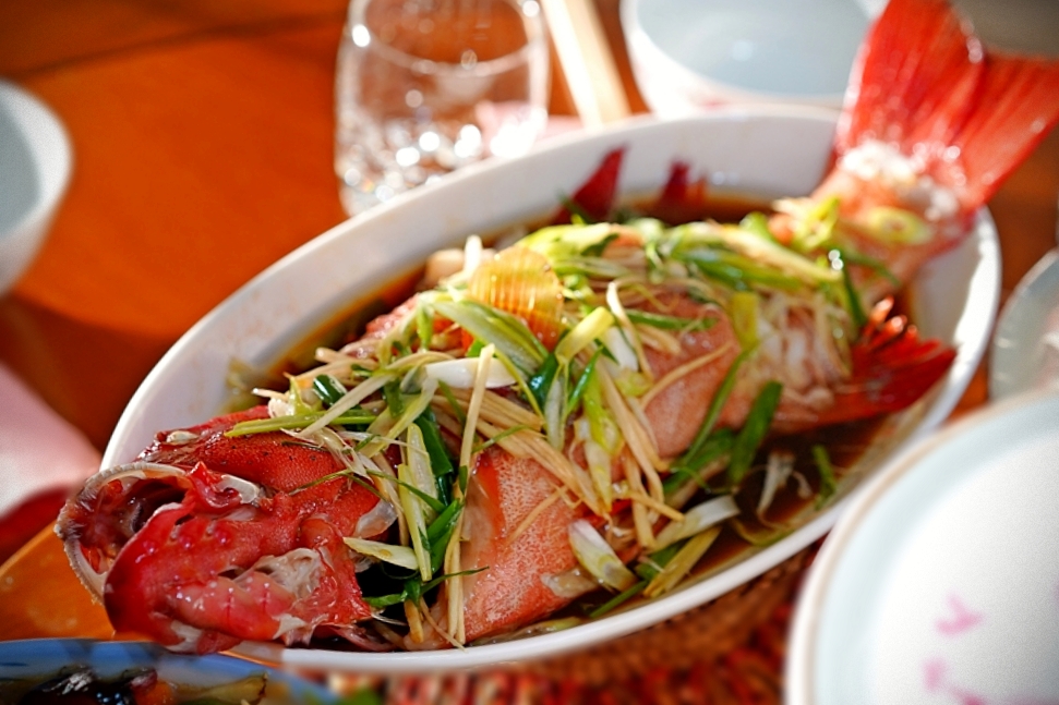清蒸魚食譜|簡易做出餐廳級魚料理,調製鮮香蒸魚醬汁是美味關鍵 清蒸魚食譜|簡易做出餐廳級魚料理,調製鮮香蒸魚醬汁是美味關鍵