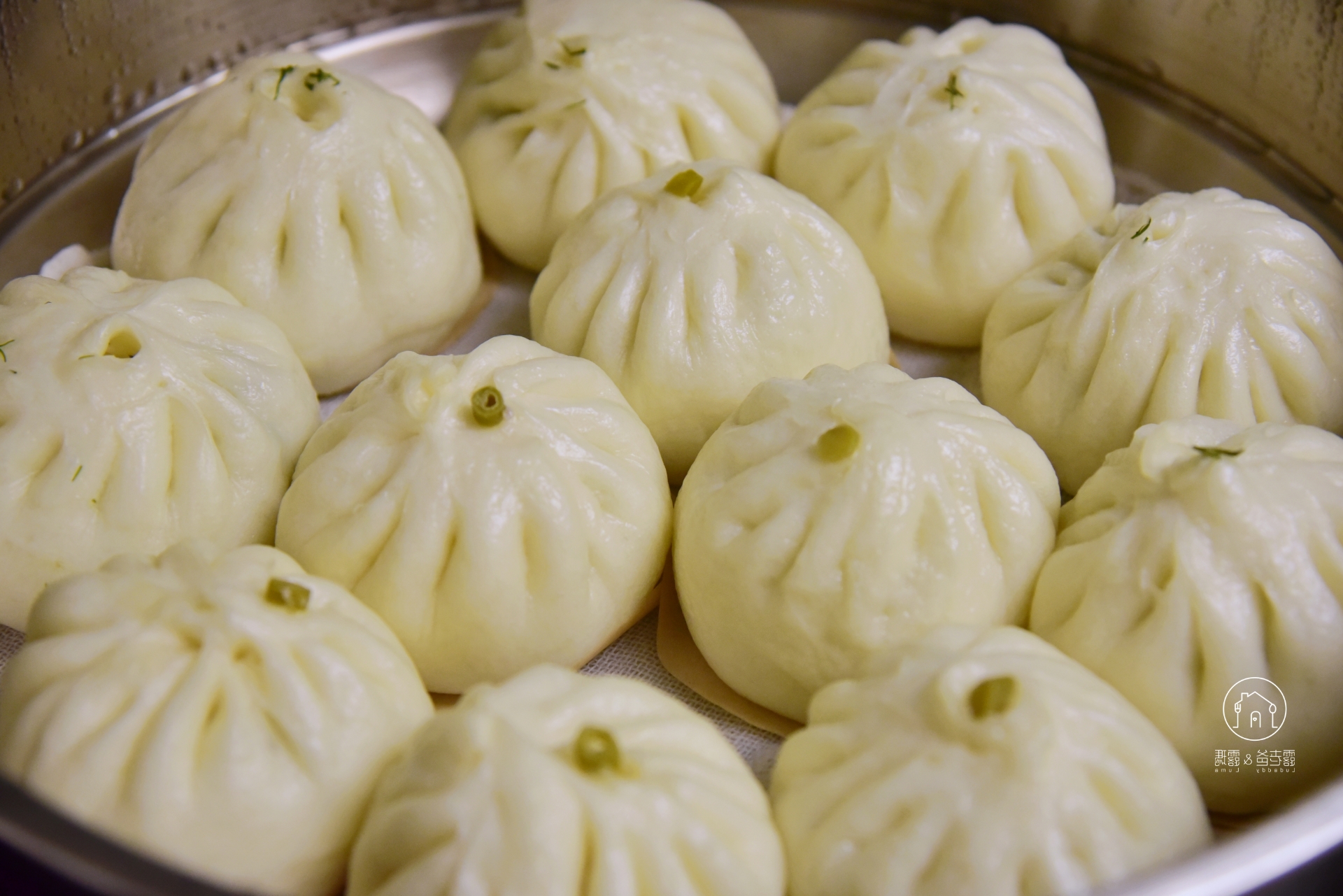 手工包子作法，發麵方法、餡料食譜、蒸煮時間，一次解鎖做出口感Q實、麵香十足、餡料好吃的包子