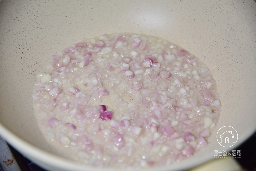 【食譜】台式油飯｜簡單易做的電鍋版香噴噴傳統油飯