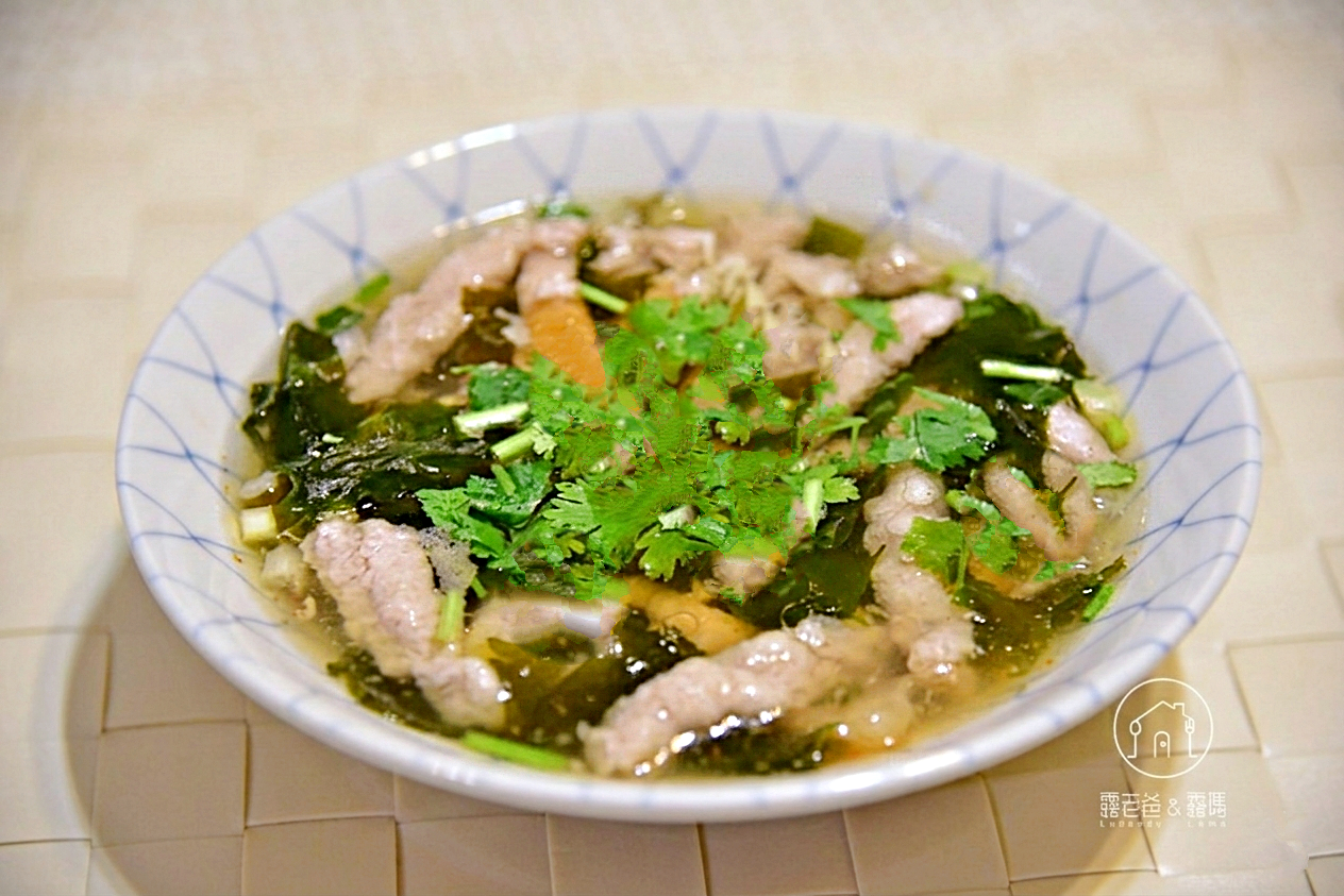 福鼎肉片作法｜福建特色小吃，Q彈肉片像肉羹，酸辣湯頭超開胃