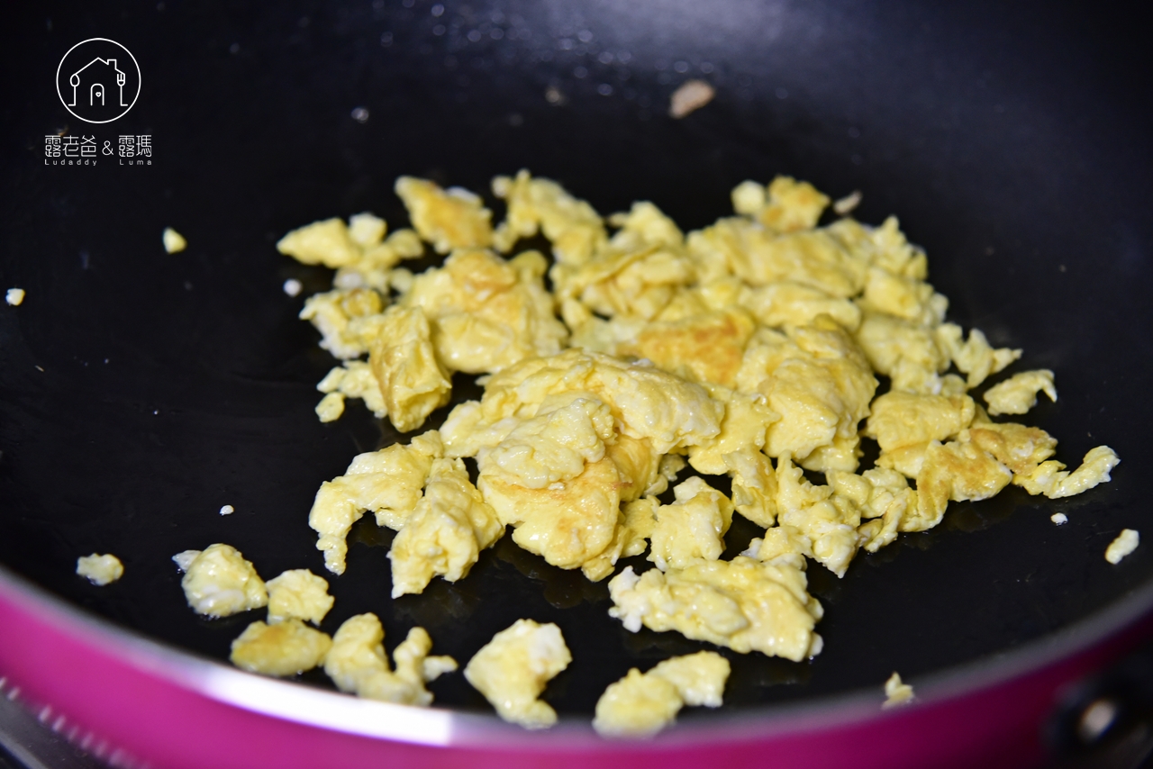 【食譜】炒泡麵│簡單不隨便的泡麵料理，超澎湃的泡麵吃法