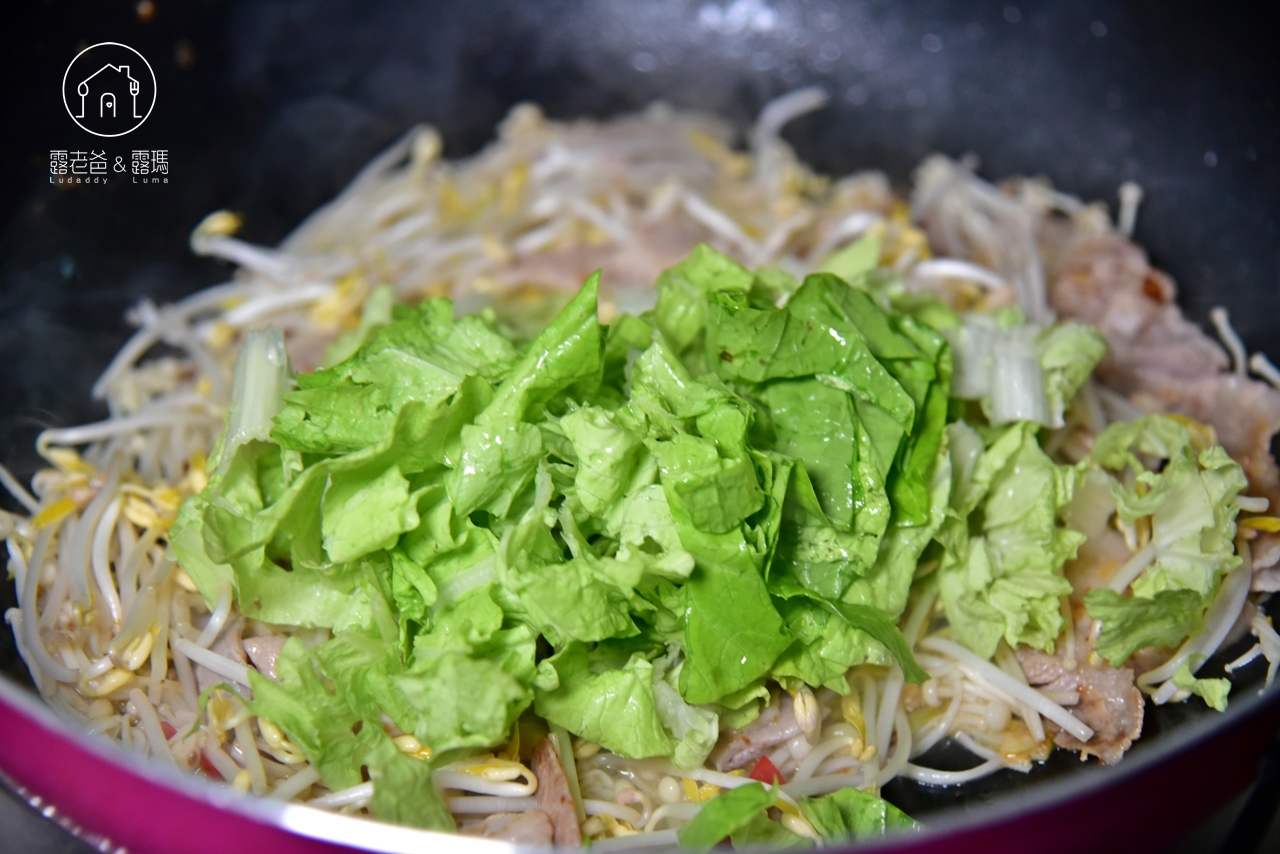 【食譜】炒泡麵│簡單不隨便的泡麵料理，超澎湃的泡麵吃法