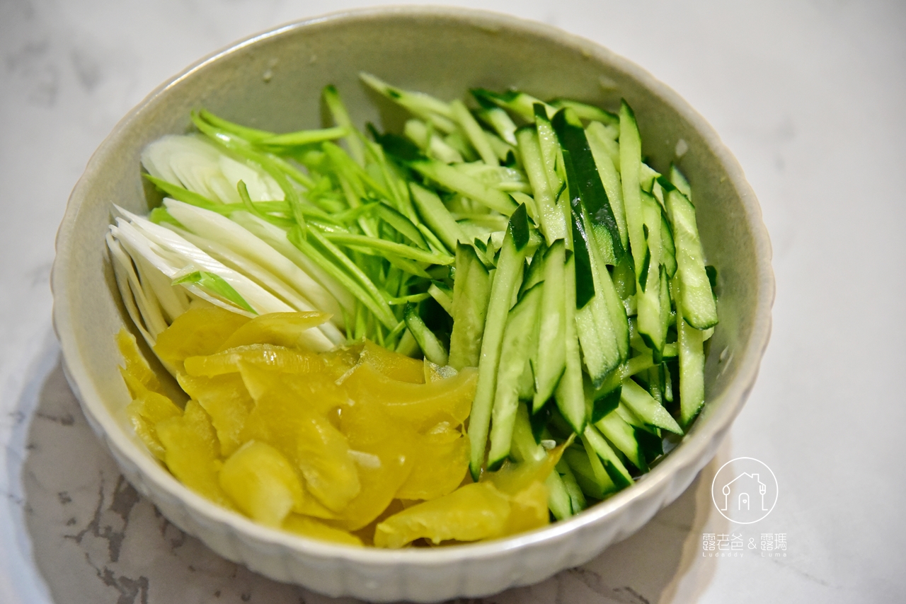 【食譜】涼拌雞胗｜爽口開胃的涼拌菜，正餐消夜下飯下酒菜