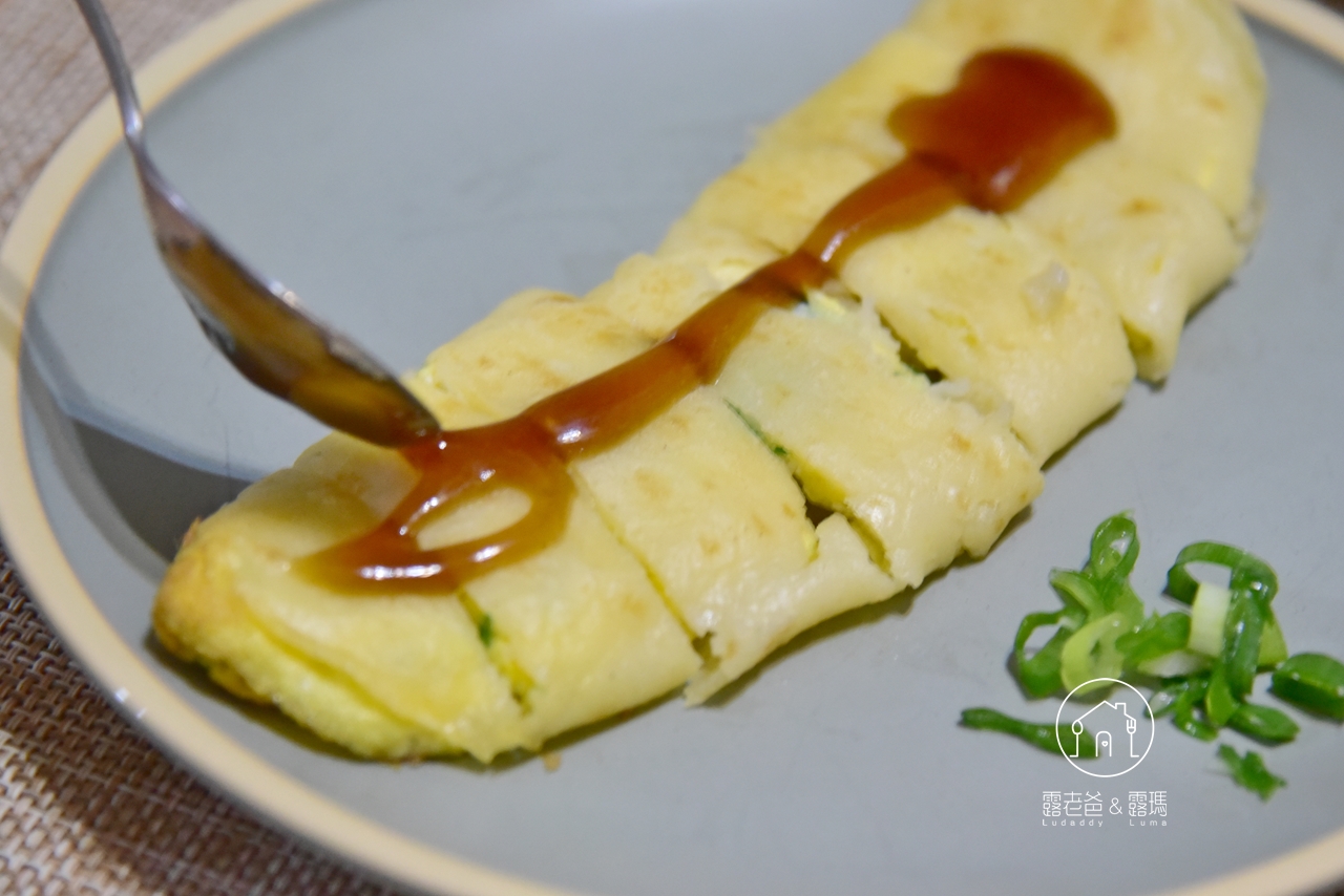 【食譜】早餐店蛋餅做法│作法簡單的台式粉漿蛋餅，蛋餅皮超Q軟