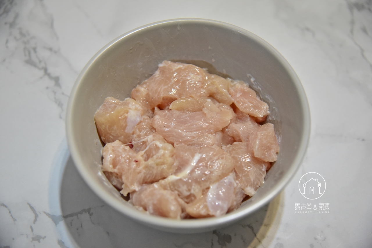 【食譜】咕咾肉│鳳梨入菜，酸甜爽口的糖醋肉塊讓人食欲大開