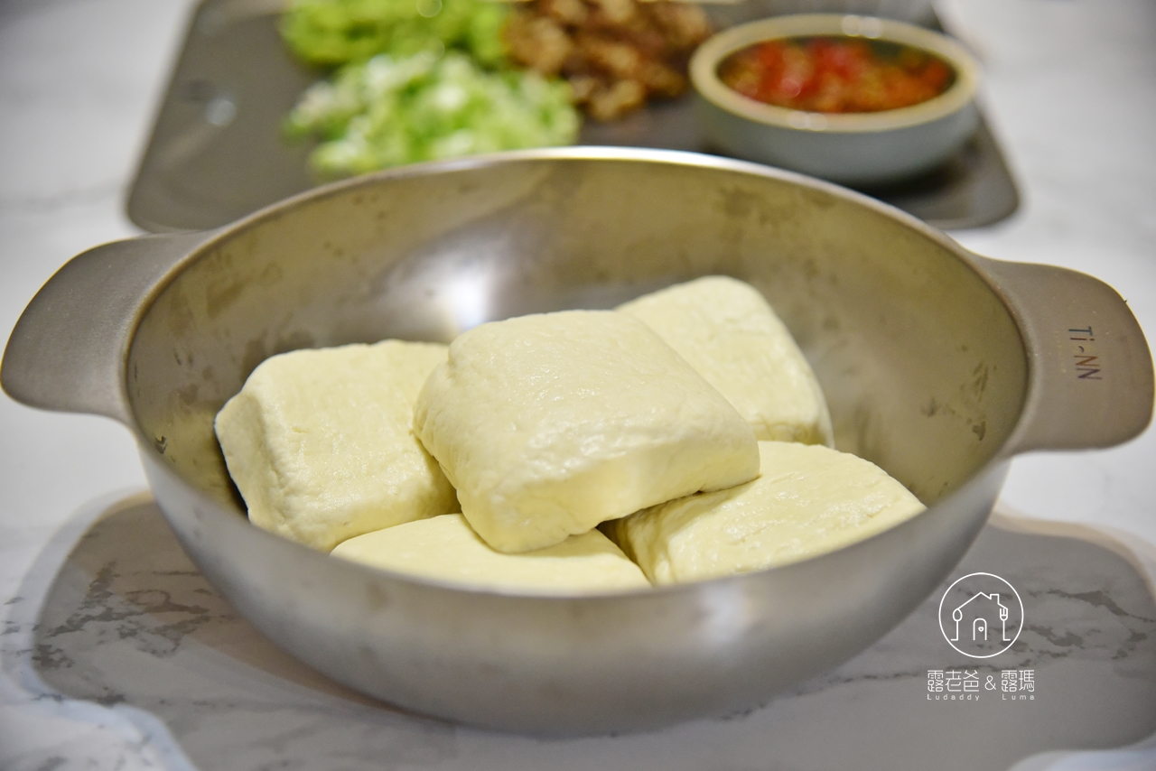 【食譜】清蒸臭豆腐｜簡易電鍋版做法&燉煮方式，做出好吃的臭豆腐料理