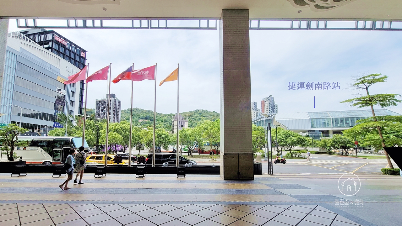 典華豐FOOD 海陸百匯吃到飽午餐菜色│大直捷運劍南路站聚餐約會好點，生日優惠