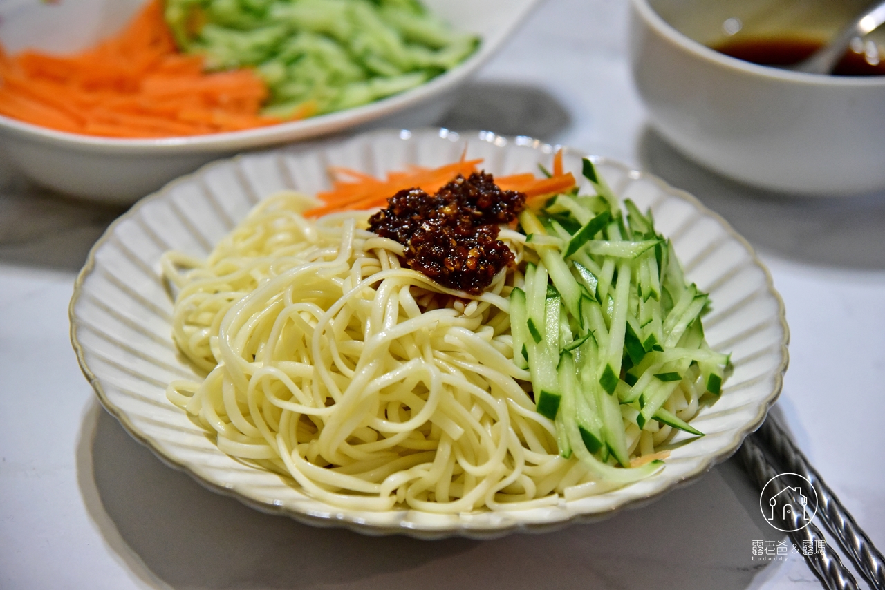 【食譜】麻辣爽口！自製川味麻辣涼麵，作法簡單又美味