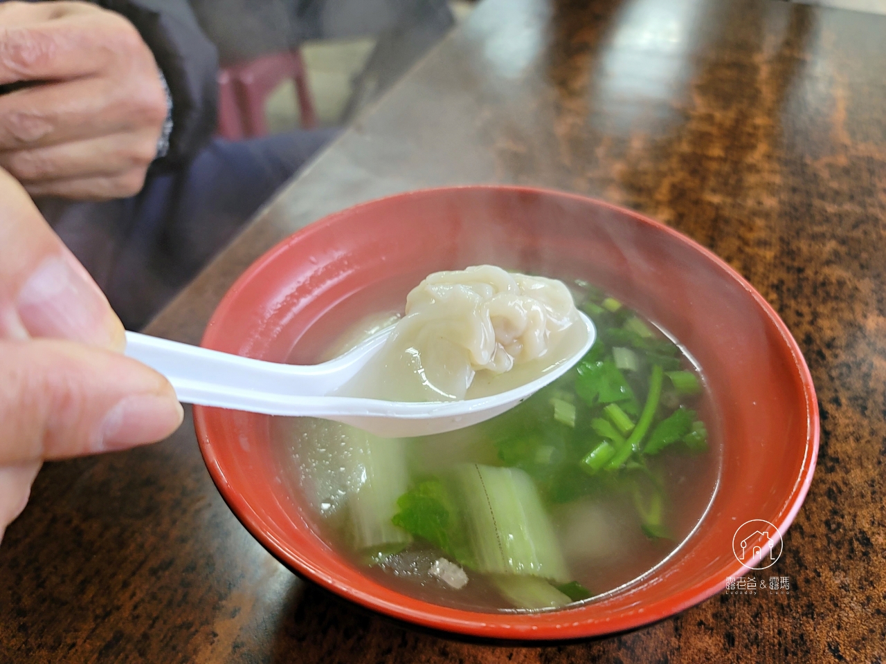 淡水黑店二店 ｜淡水人氣鐵皮屋排骨飯，義山路黑店推薦好吃的炒飯