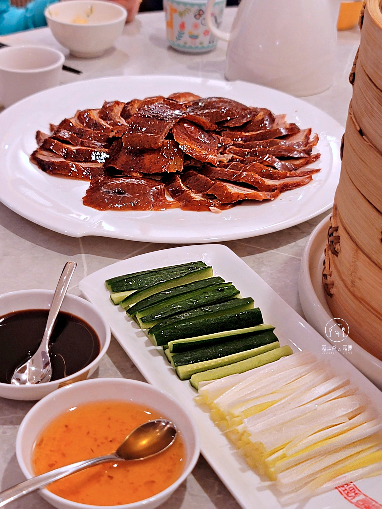 士林天母大葉高島屋美食糖朝餐廳｜推薦烤鴨港式點心，親友聚餐的好選擇