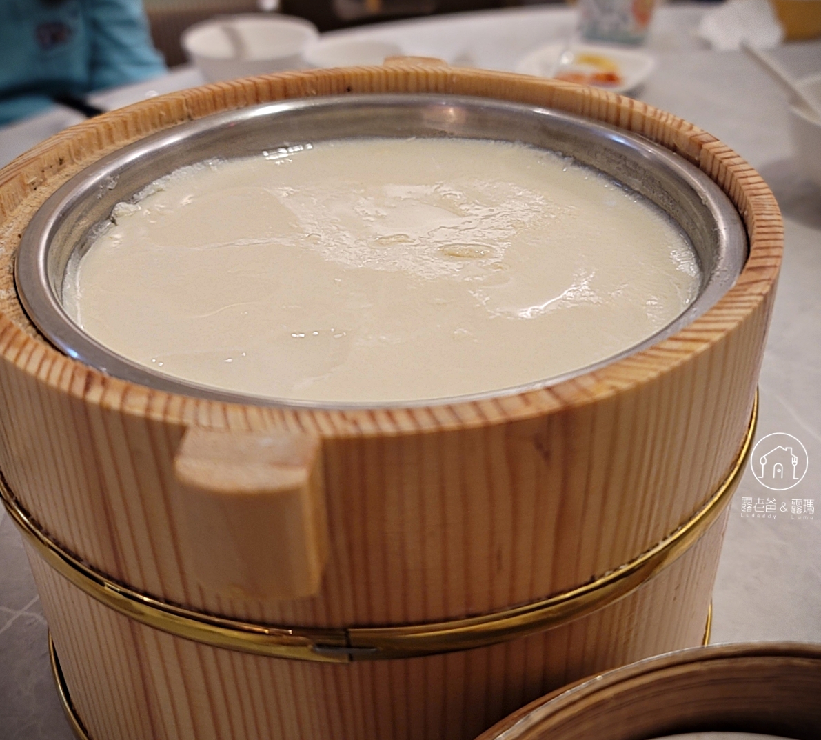 士林天母大葉高島屋美食糖朝餐廳｜推薦烤鴨港式點心，親友聚餐的好選擇