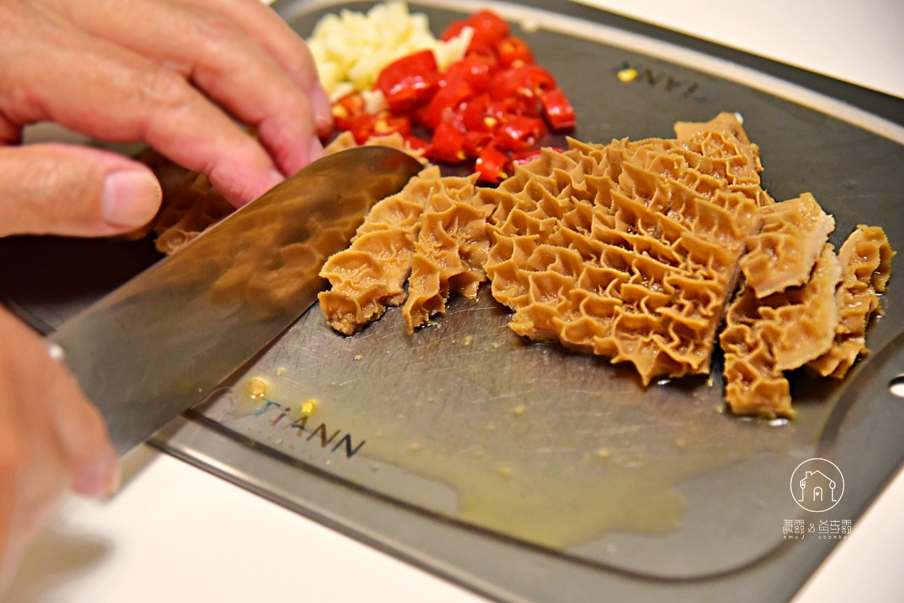 【食譜】蒜辣沙茶炒牛肚｜家常滷牛肚變身美味香辣牛肚料理