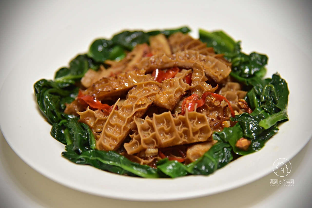 【食譜】蒜辣沙茶炒牛肚｜家常滷牛肚變身美味香辣牛肚料理