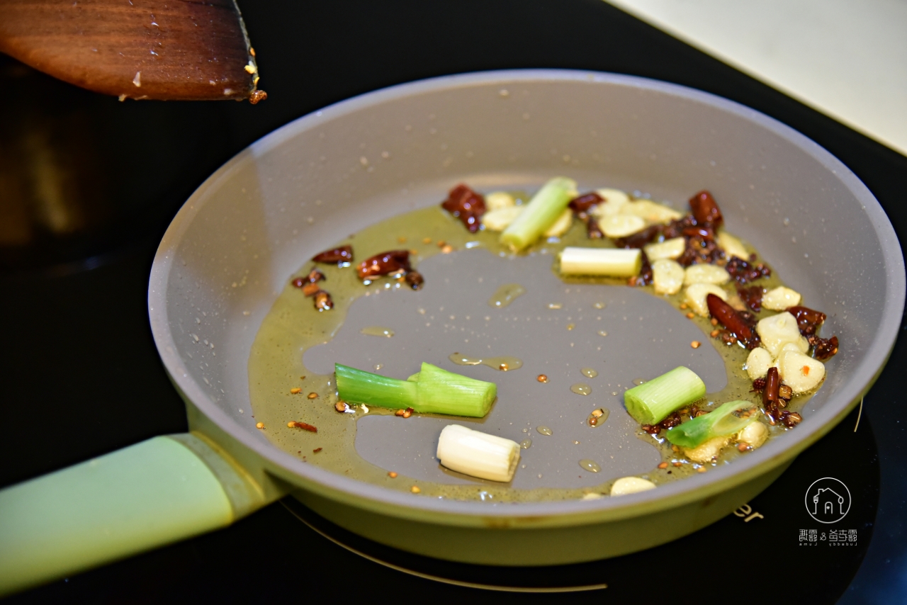 宮保雞丁家常作法|零失敗快炒料理,香麻夠味超下飯 宮保雞丁家常作法|零失敗快炒料理,香麻夠味超下飯