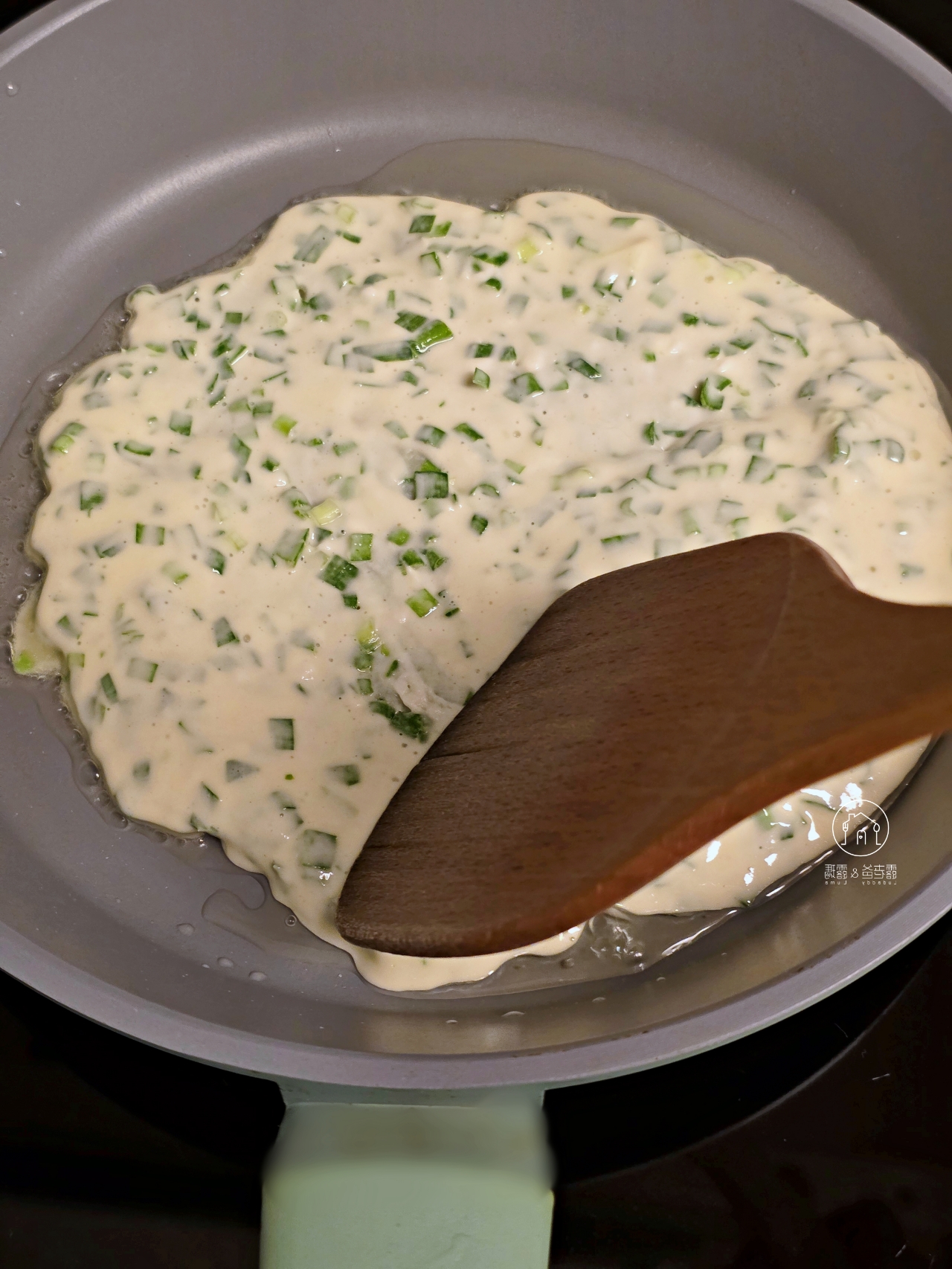 【食譜】韭菜煎餅｜簡單易做的韭菜粉漿煎餅