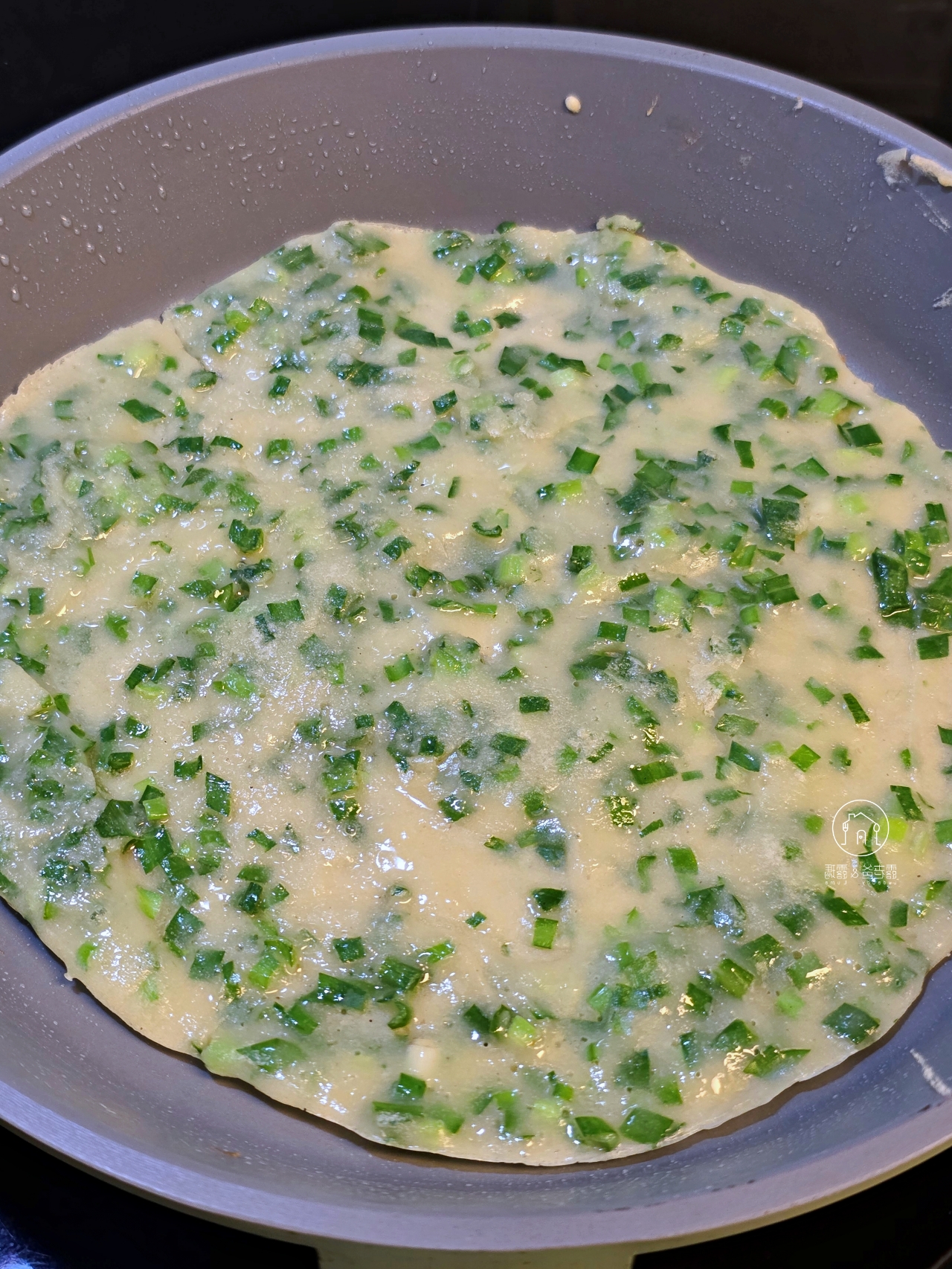 【食譜】韭菜煎餅｜簡單易做的韭菜粉漿煎餅