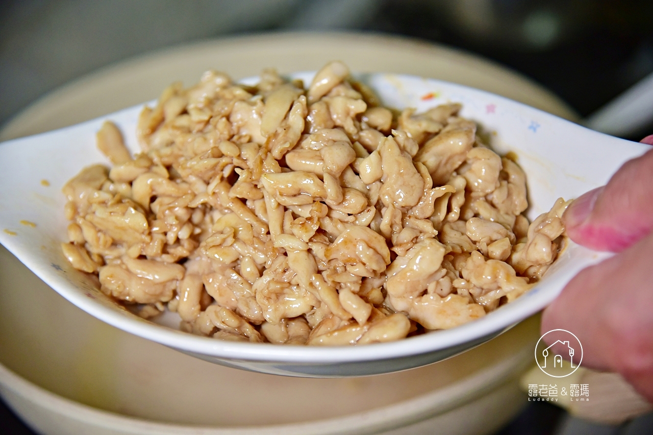 【食譜】水蓮炒雞肉｜爽脆水蓮炒低脂滑嫩的雞肉料理，開胃下飯