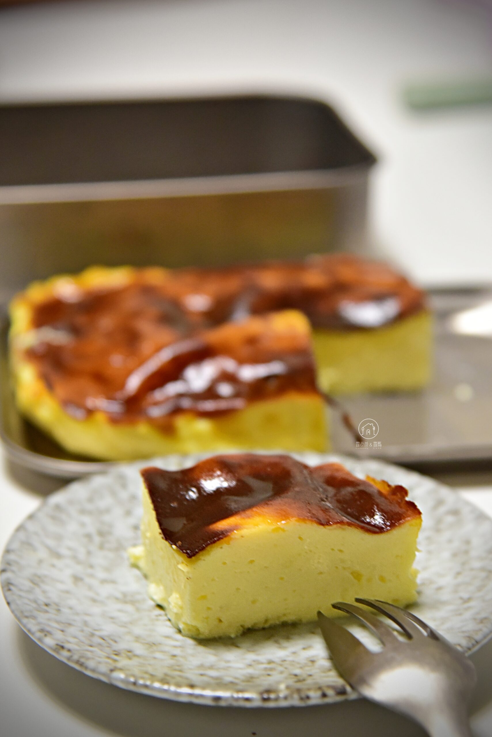 做法最簡單零失敗巴斯克優格蛋糕｜輕盈滑順版，不用乳酪也好吃！