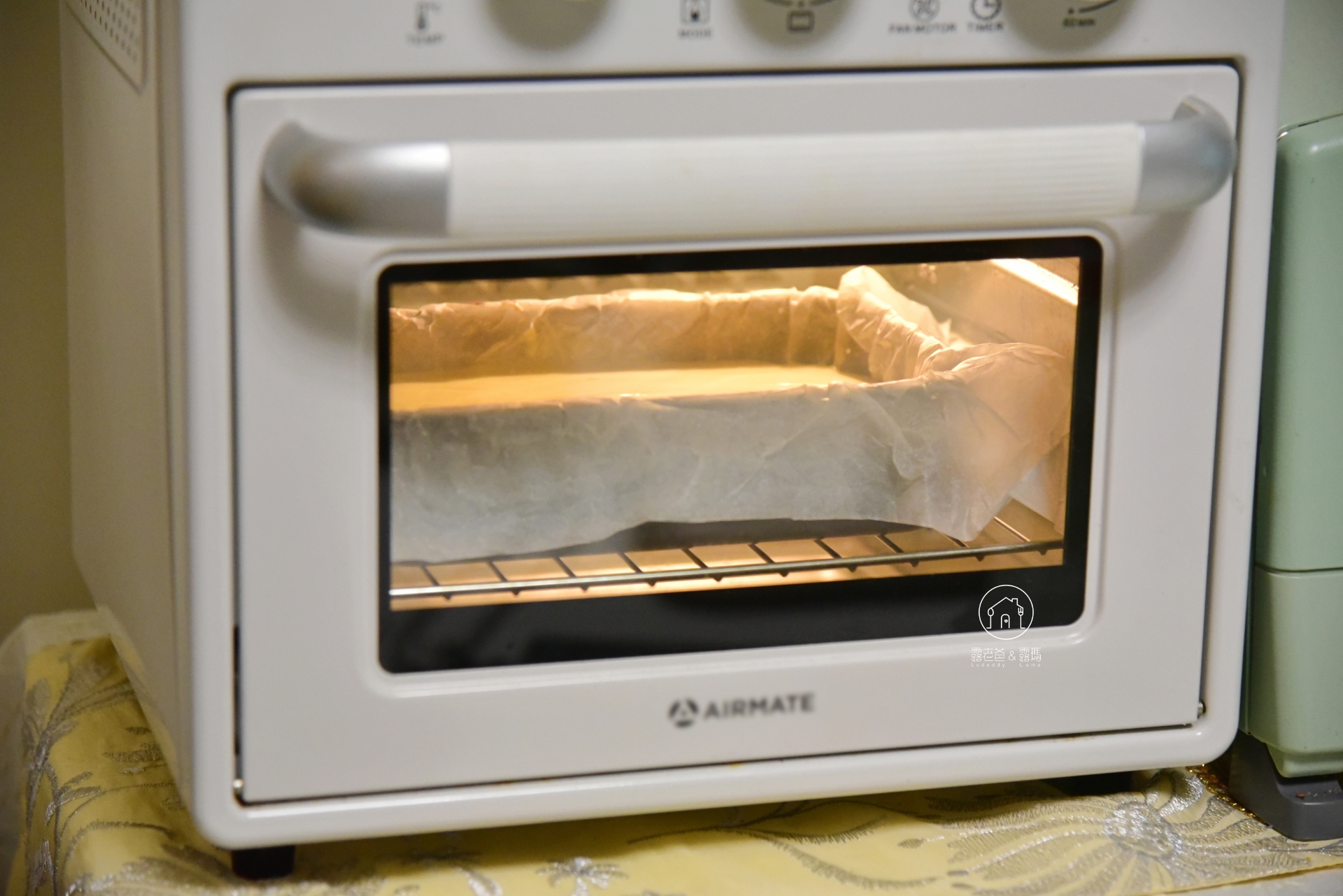 做法最簡單零失敗巴斯克優格蛋糕｜輕盈滑順版，不用乳酪也好吃！