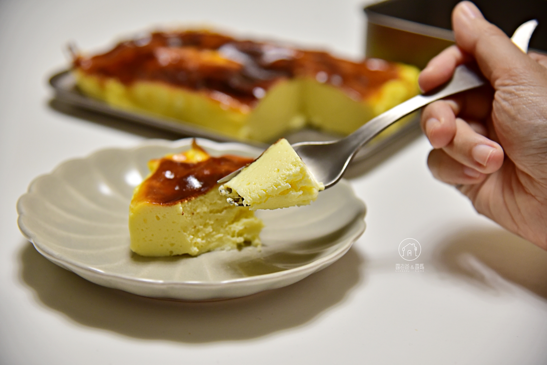 做法最簡單零失敗巴斯克優格蛋糕｜輕盈滑順版，不用乳酪也好吃！