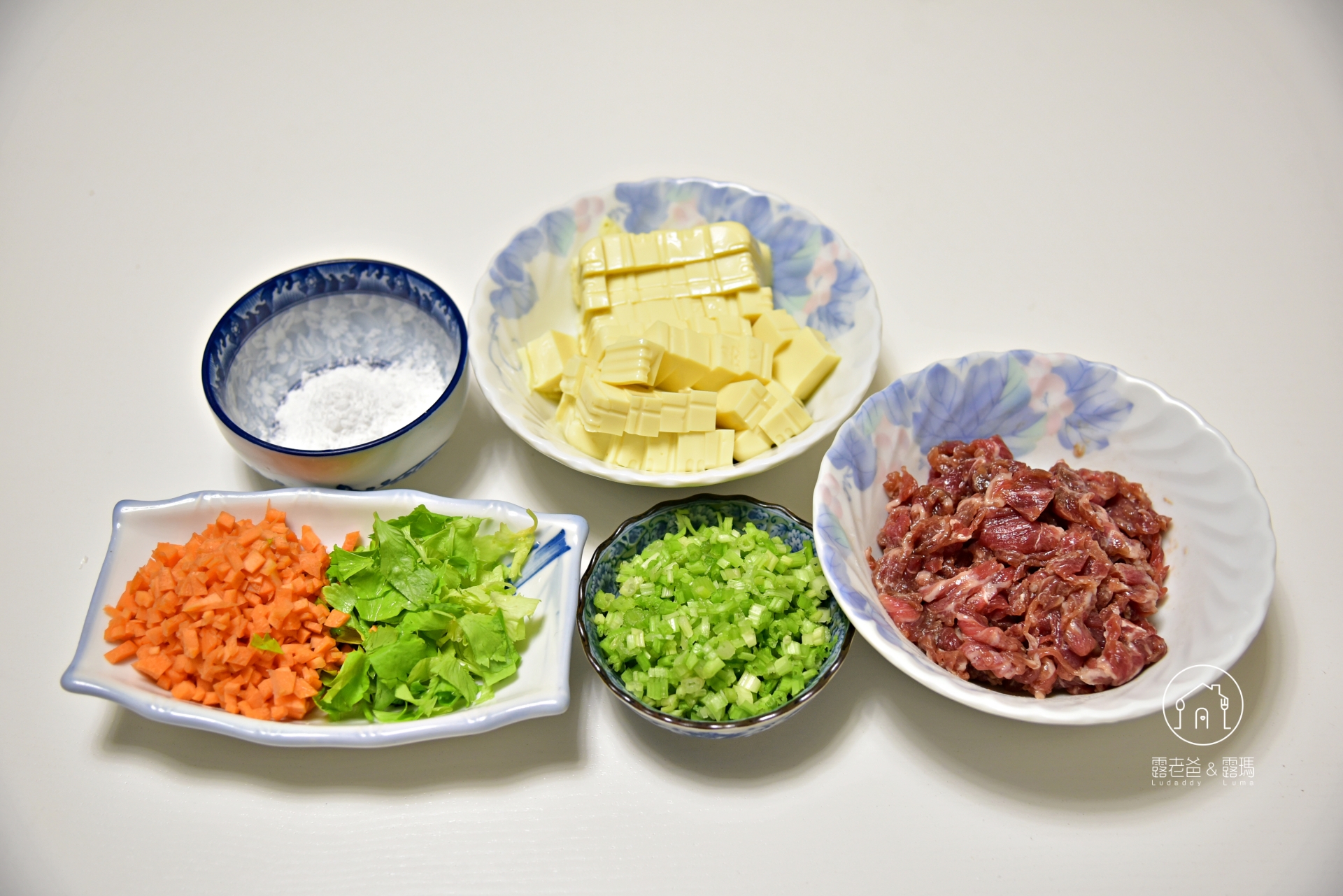 芹菜牛肉豆腐羹食譜|老少咸宜滑嫩順口的羹湯做法 芹菜牛肉豆腐羹食譜|老少咸宜滑嫩順口的羹湯做法