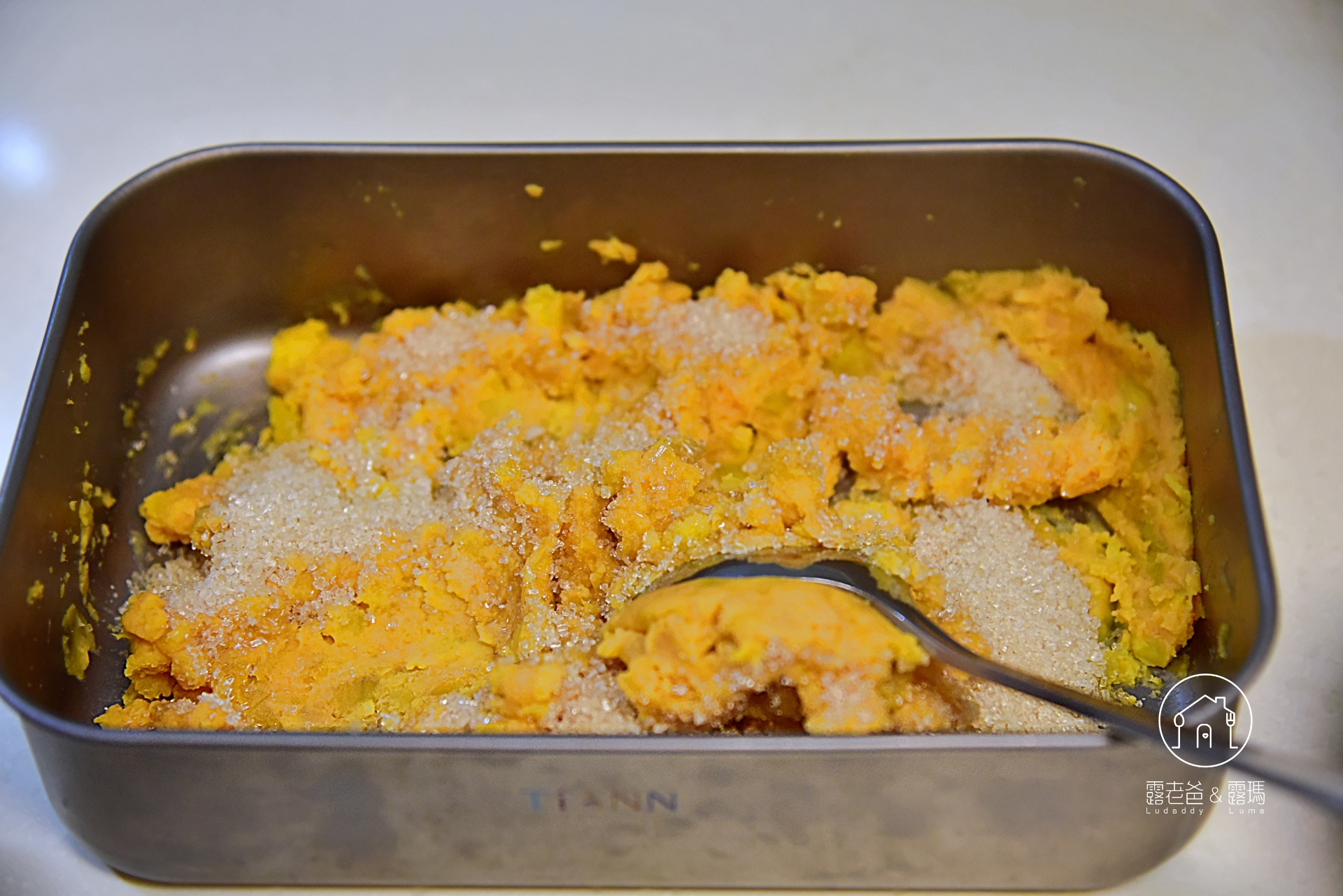 夜市炸地瓜球食譜｜在家炸出外酥內空、不回軟的地瓜球