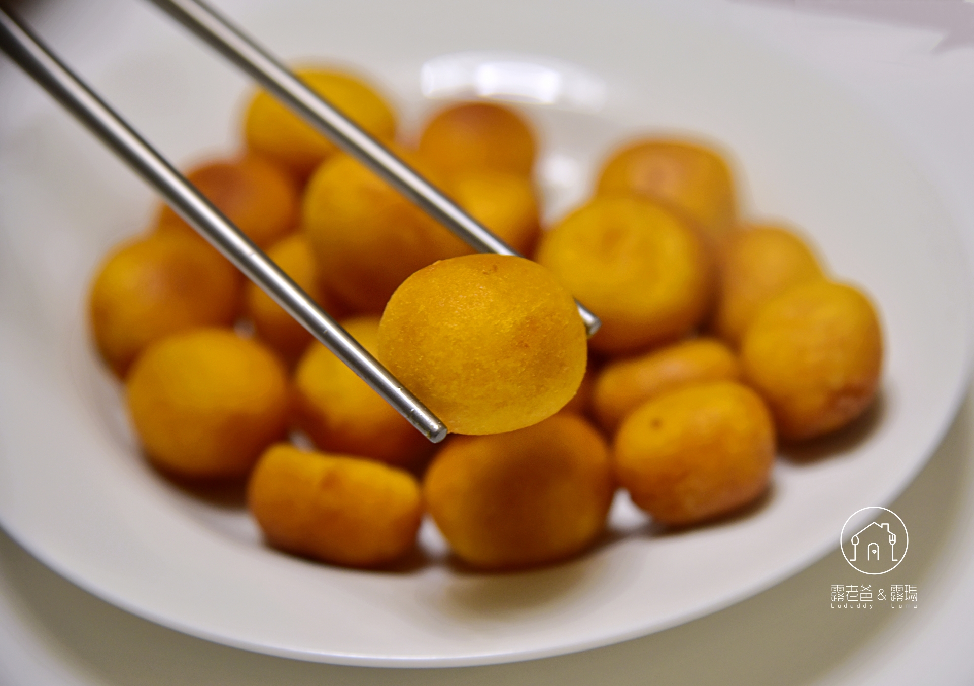 夜市炸地瓜球食譜|在家炸出外酥內空、不回軟的地瓜球 夜市炸地瓜球食譜|在家炸出外酥內空、不回軟的地瓜球