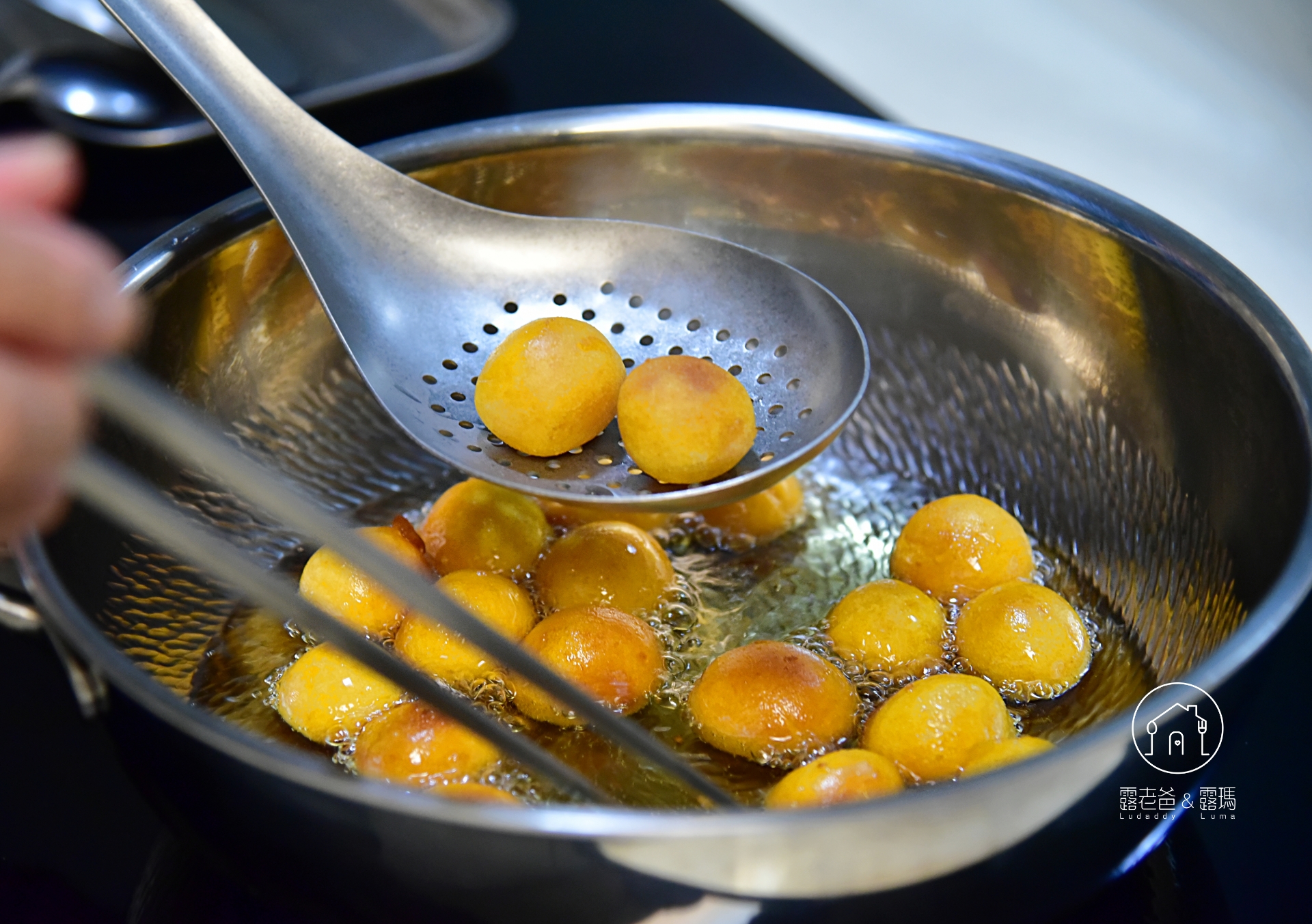 夜市炸地瓜球食譜|在家炸出外酥內空、不回軟的地瓜球 夜市炸地瓜球食譜|在家炸出外酥內空、不回軟的地瓜球