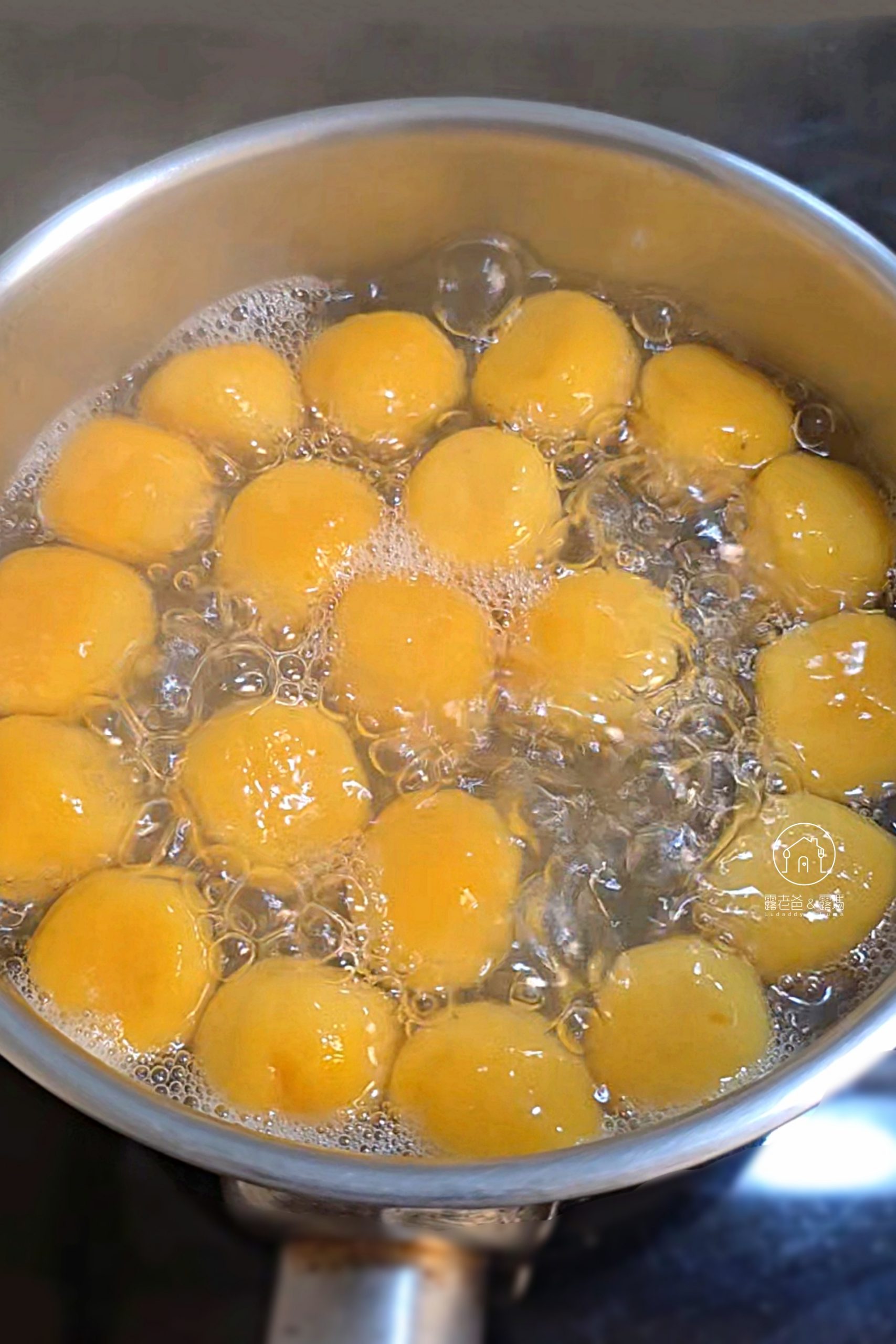 【食譜】QQ地瓜圓甜湯做法｜一份地瓜麵團兩種吃法，Q彈不硬的番薯圓