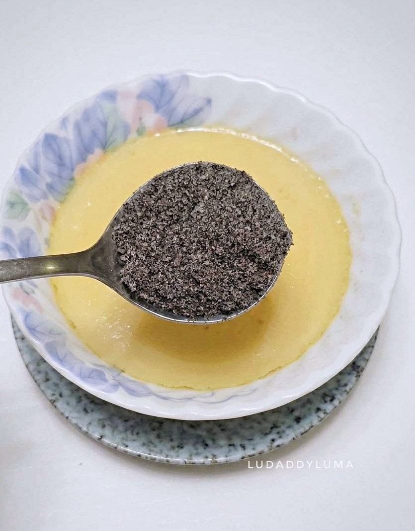 黑芝麻蒸蛋食譜｜早餐蒸蛋新吃法，滑嫩香醇補充蛋白質