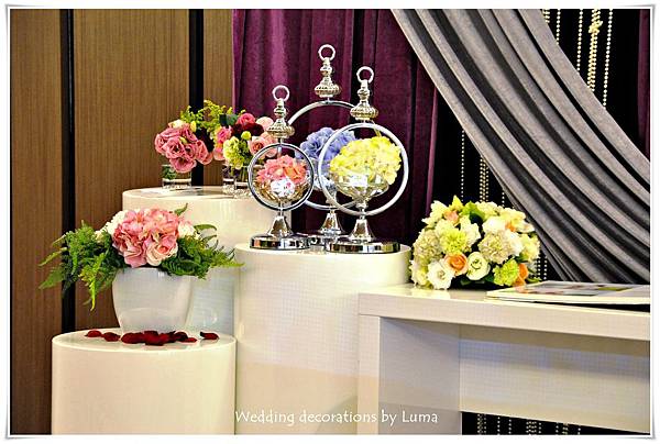 【婚宴佈置Wedding Decorations】Joshua &#038; Joy 婚禮捧花胸花‧台北福華飯店婚宴場佈 @露老爸&amp;露瑪