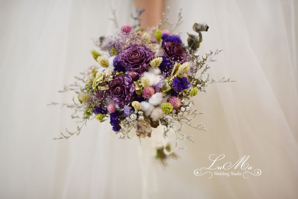 【婚禮花藝 Wedding Flowers】夢幻紫色系乾燥花新娘捧花.胸花 @露老爸&amp;露瑪